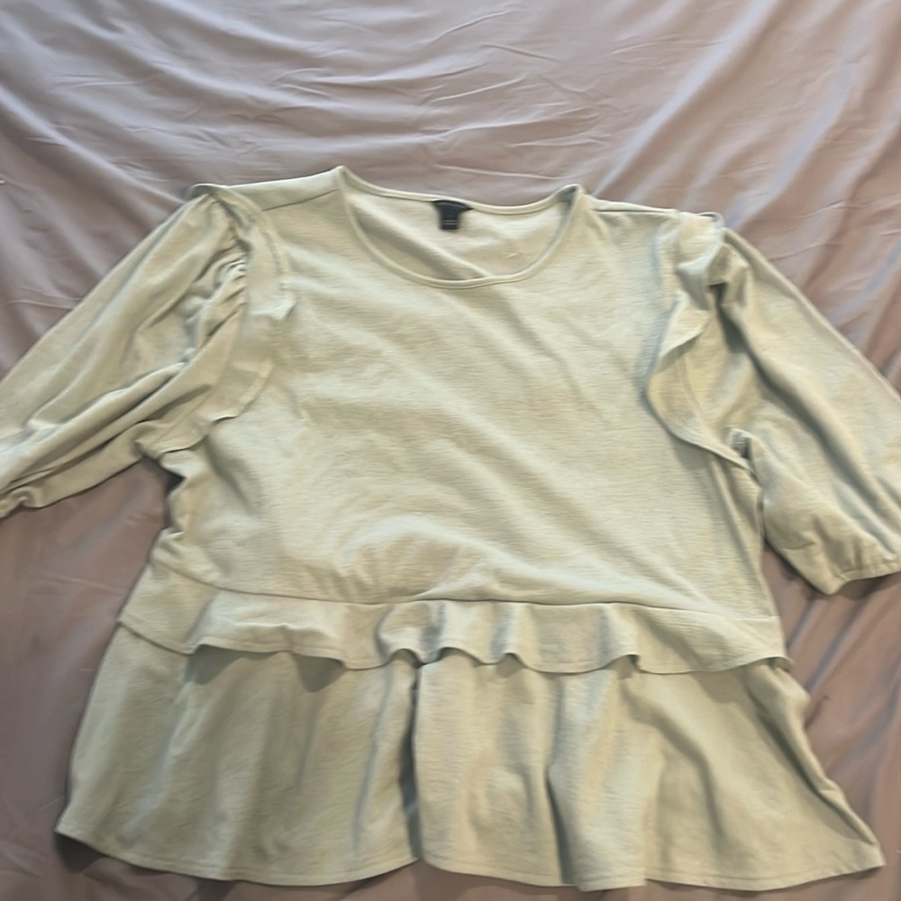 Sage Green Ann Taylor flowy blouse. Size L, worn once.
